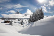 Alpe di Siusi con il Sassolungo d'inverno © Georg Demetz